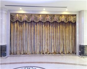 酒店窗簾適合用什么樣的窗幔？