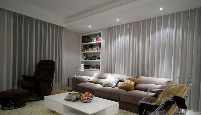 現(xiàn)代簡(jiǎn)約風(fēng)格窗簾應(yīng)該如何選購(gòu)搭配呢？