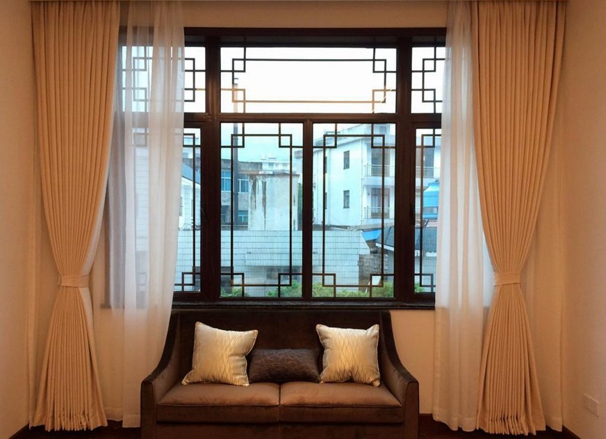 酒店窗簾用什么面料？